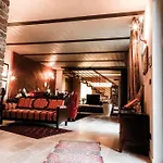 Cascina Cortine Bed & Breakfast Guarene