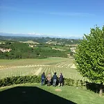 Bed & Breakfast Cascina Cortine 4*