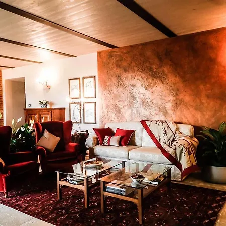 Alojamento de Acomodação e Pequeno-almoço Cascina Cortine Guarene