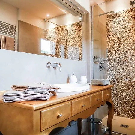 Cascina Cortine Alojamento de Acomodação e Pequeno-almoço 4*