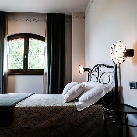 Cascina Cortine גווארנה