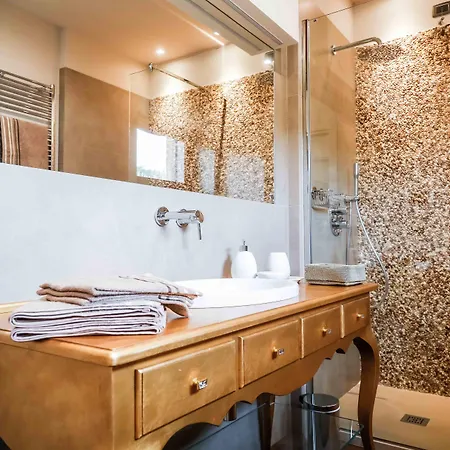 Alojamento de Acomodação e Pequeno-almoço Cascina Cortine Guarene