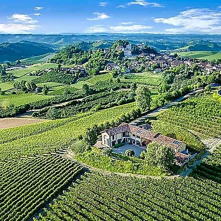Cascina Cortine 4* Guarene