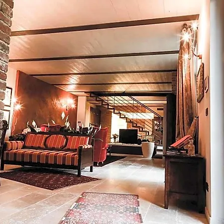 Cascina Cortine 4* Guarene