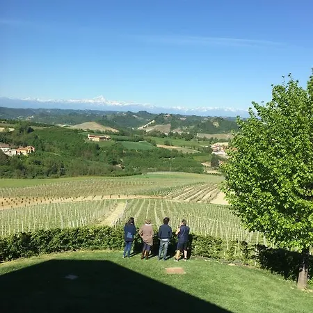 Oda ve Kahvaltı Cascina Cortine 4*